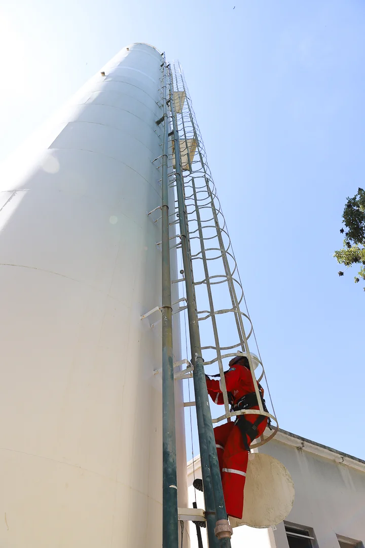 Limpeza de cisterna em Macaé